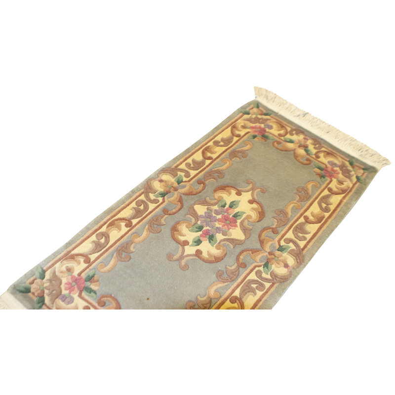 Area Rug in Gray