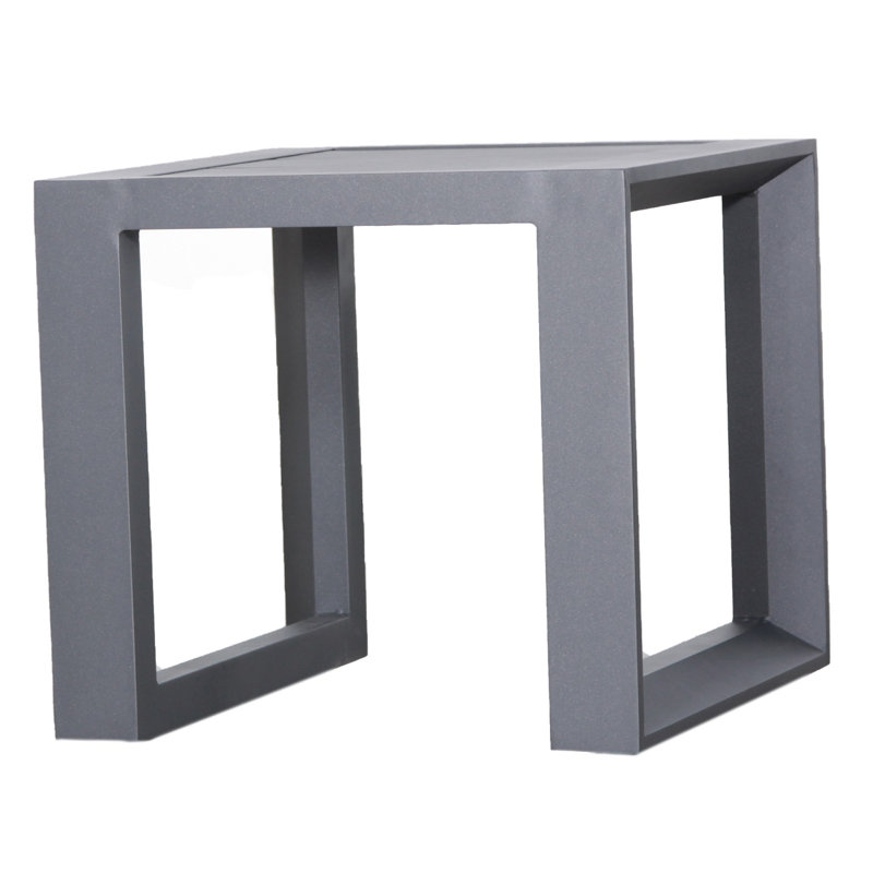 Table basse en aluminium Koeller