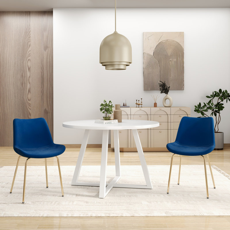 Ensemble de table de salle à manger trois pièces au design coordonné, idéal pour les espaces compacts et les réunions de famille, convenant à un décor moderne