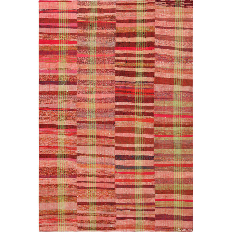 Tapis turc moderne accrocheur
