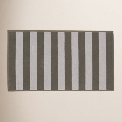 Simple Striped 100% Cotton Bath Mat