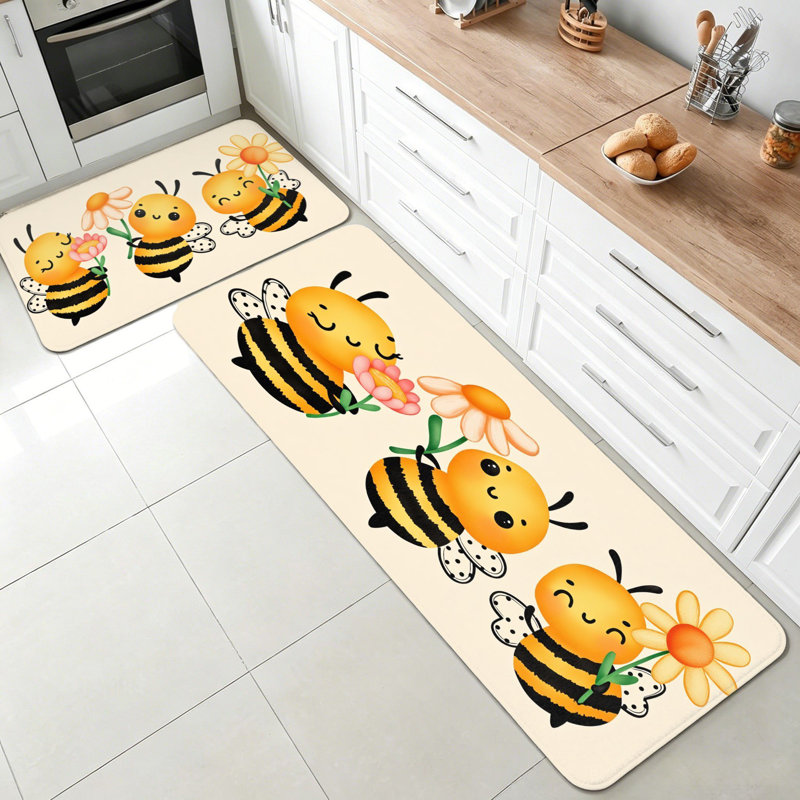 Cute Bee and Daisy Pattern Home Decor Kitchen Floor Mats 2-Piece Set Beige