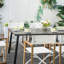Ensemble repas pour 6 personnes avec chaises pliantes en bois et table rectangulaire en fer