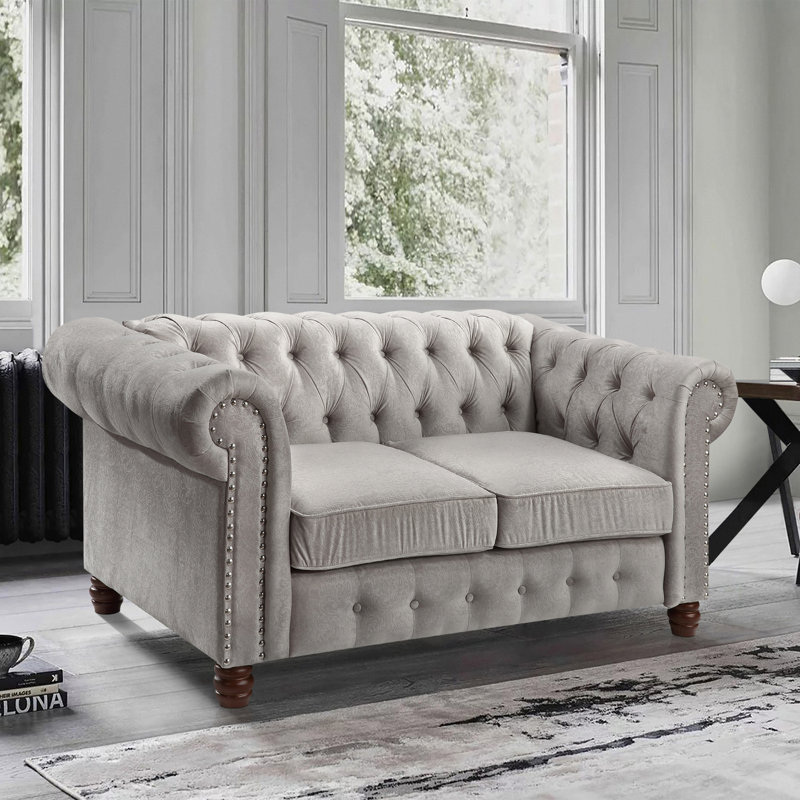 Causeuse Chesterfield en velours de style classique de 63,5 po avec garniture cloutée élégante, Velours gris velours