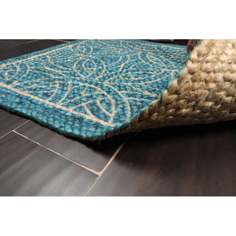 Performance Damask Indoor Rug