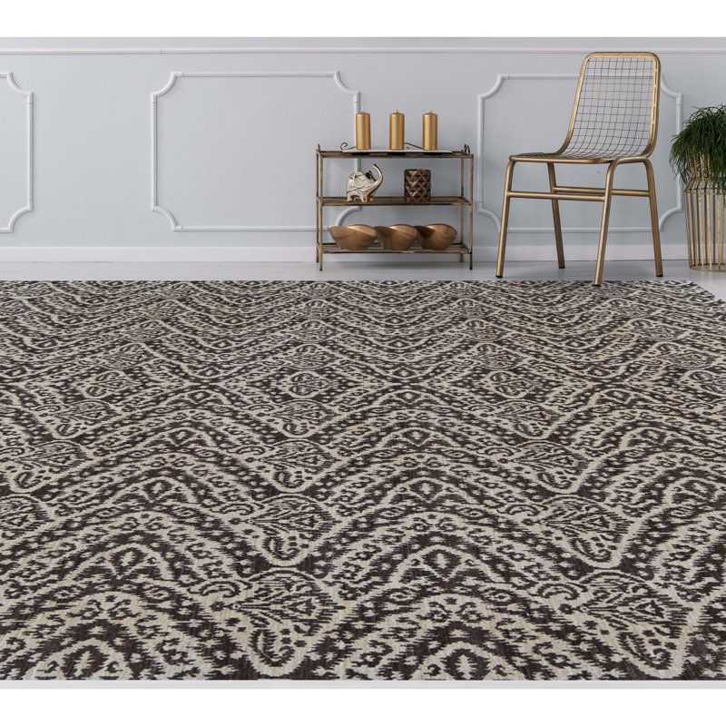 Sultanabad Wool Damask Area Rug