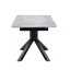 Table de salle à manger rectangulaire moderne avec plateau en panneau de fibres à densité moyenne peint gris clair et pieds robustes en métal géométrique, table de cuisine contemporaine pour la salle à manger, le bureau ou les petits espaces (1 table)