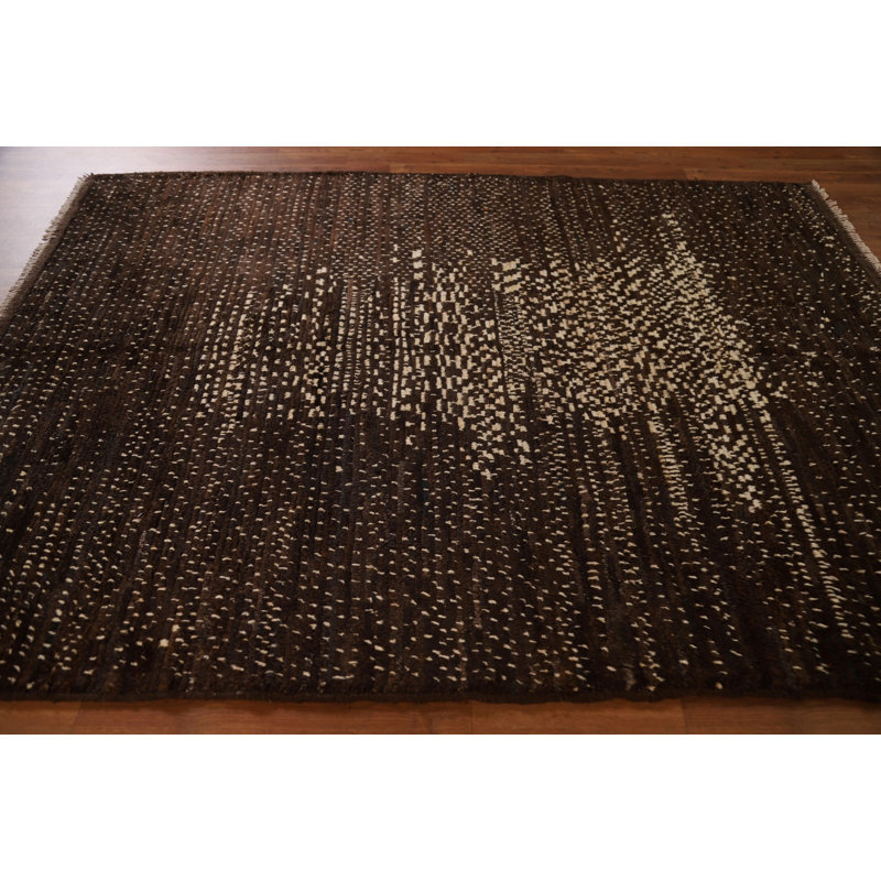 Tapis oriental brun foncé 6 x 8