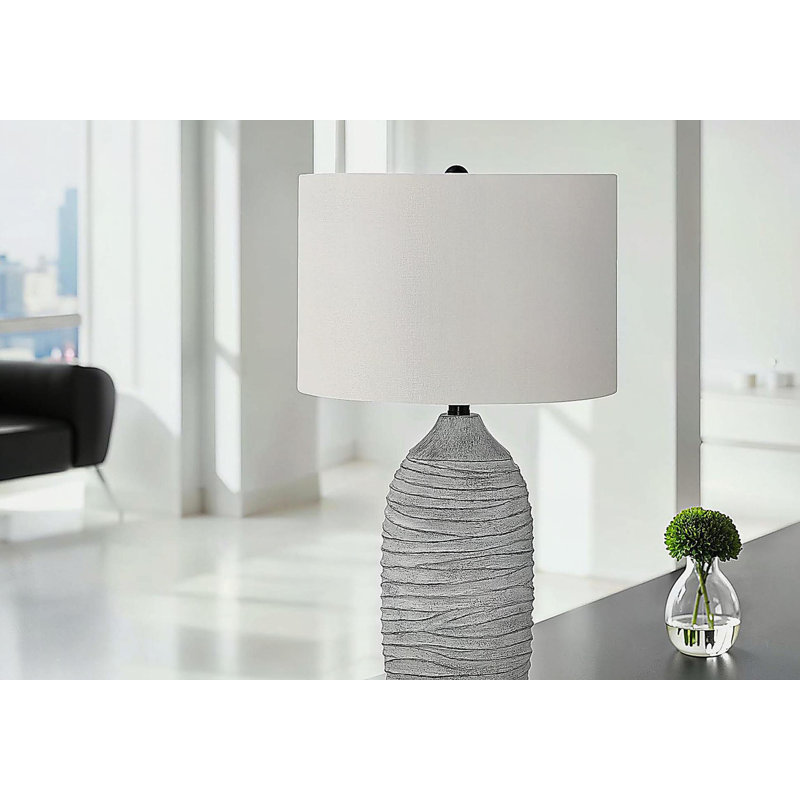 Lighting, 27 po, lampe de table, résine grise, abat-jour ivoire / crème, moderne