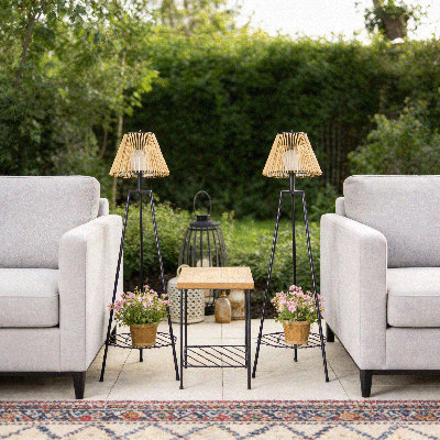 Lot de 2 lampadaires solaires d'extérieur, 91 cm (36 pouces), étanches, avec support pour plantes, allumage automatique au crépuscule et allumage par le soleil, couleur jaune chaud, pour terrasse, jardin, cour ou porche.