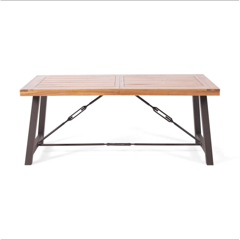 Table de salle à manger d'extérieur