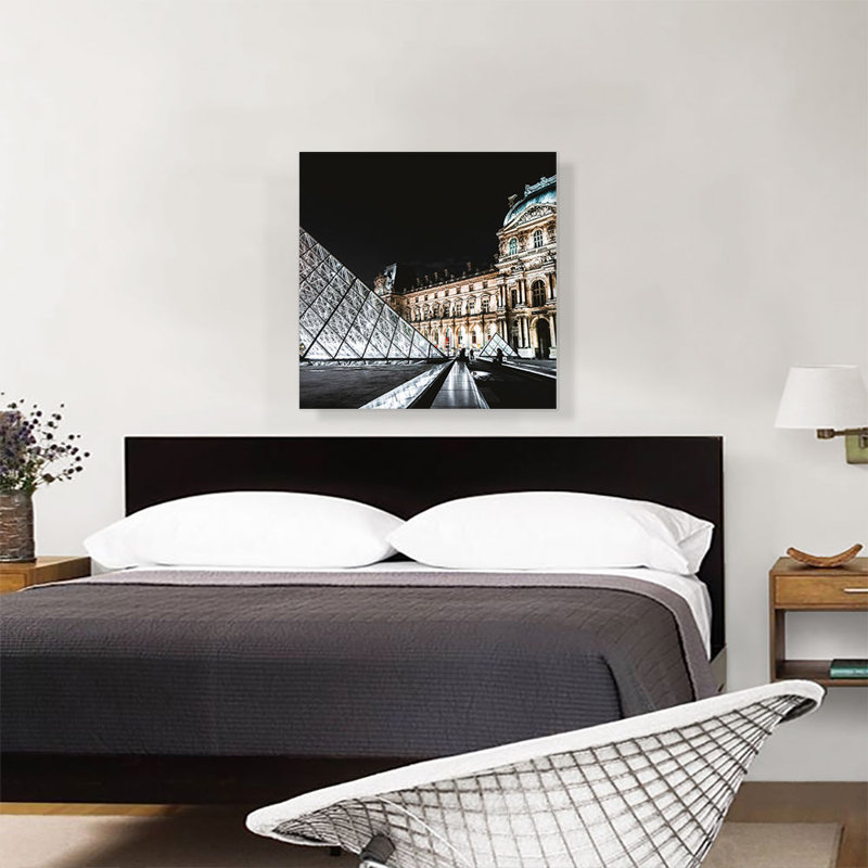 Le musée du Louvre, Paris, France, reproduction de photo sur toile tendue, H 26 po x l 26 po x P 1,5 po
