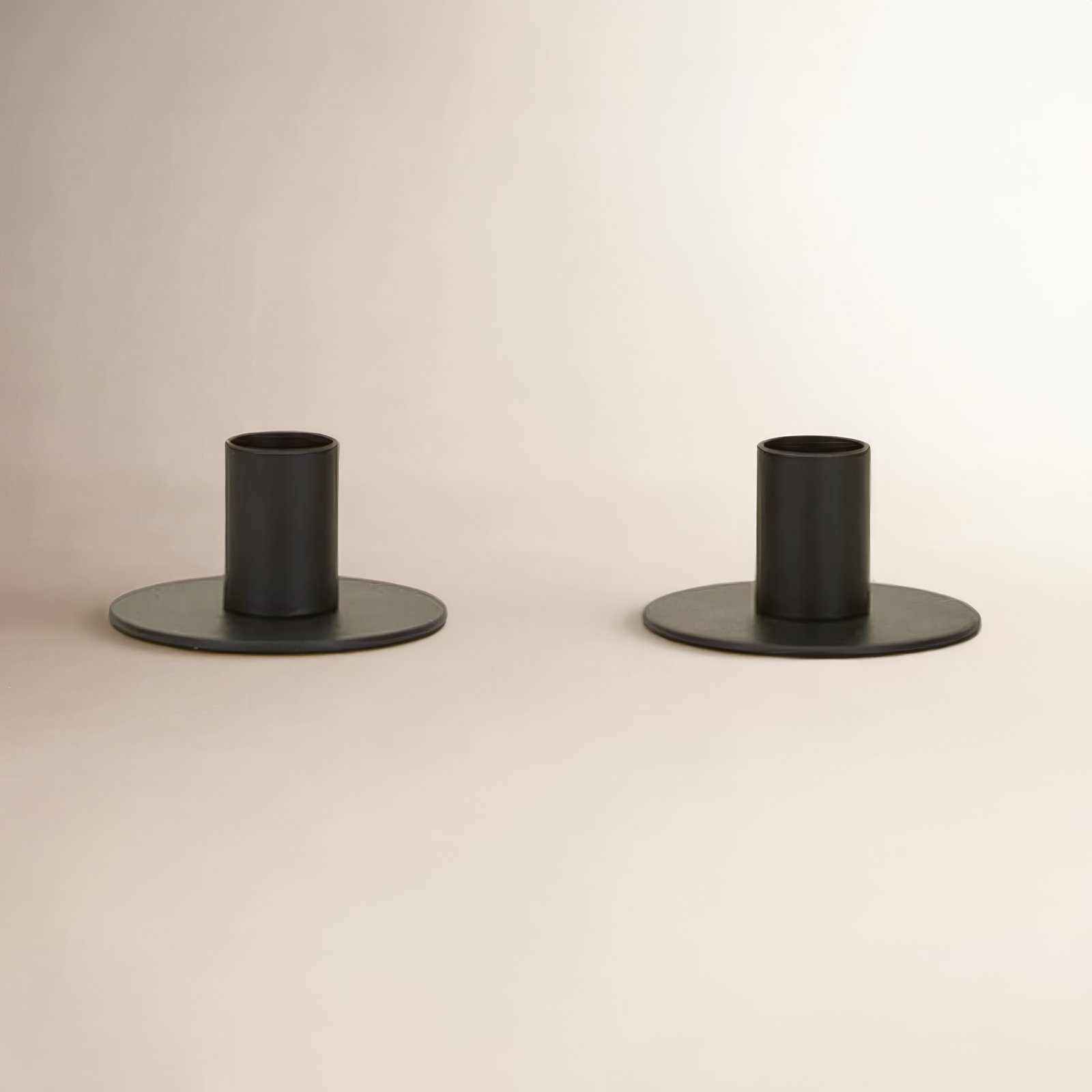 Essential Candlestick Holder, Black