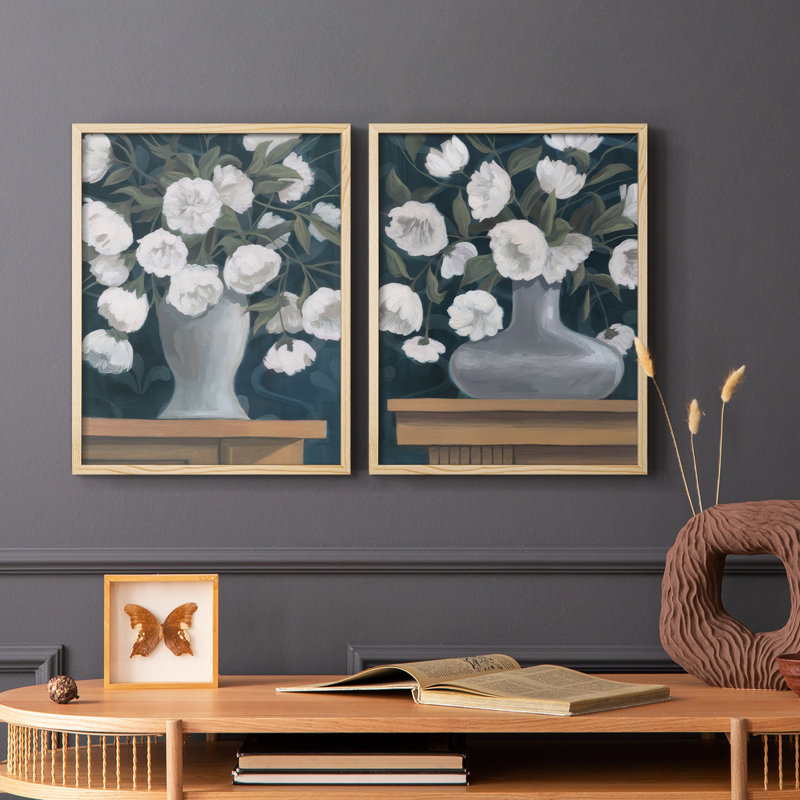 «Snowball Posies I», reproduction encadrée de qualité supérieure - prête à être accrochée - aucun clou requis - aucun clou requis