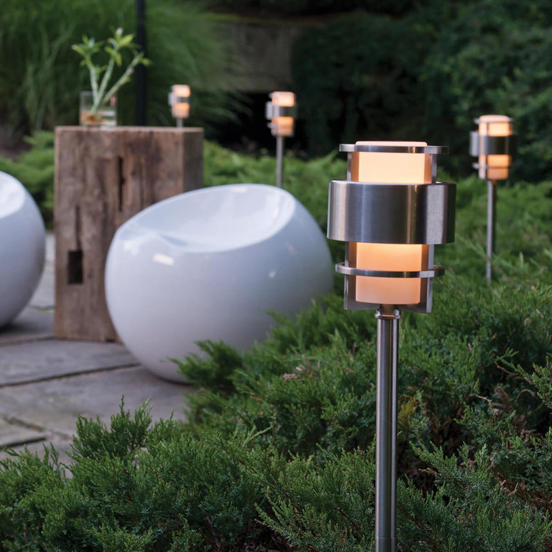 Saturn Low Voltage Metal Pathway Light, Stainless Steel
