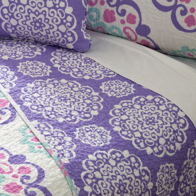 ALEX + BELLA Vivian Purple reversible Cotton Quilt Set, Full/Queen Quilt + 2 Standard Shams + 1 Pillow