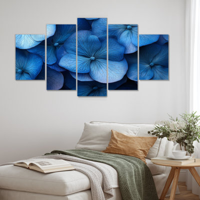 Gleeson - Assorted Bouquets Wall Decor - Traditional Wall Art