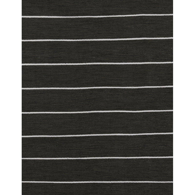Area Rug in Black, Rectangle 3'6" x 5'6"