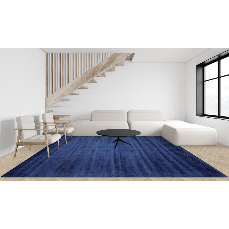 Area Rug in Navy, Rectangle 6' x 9'