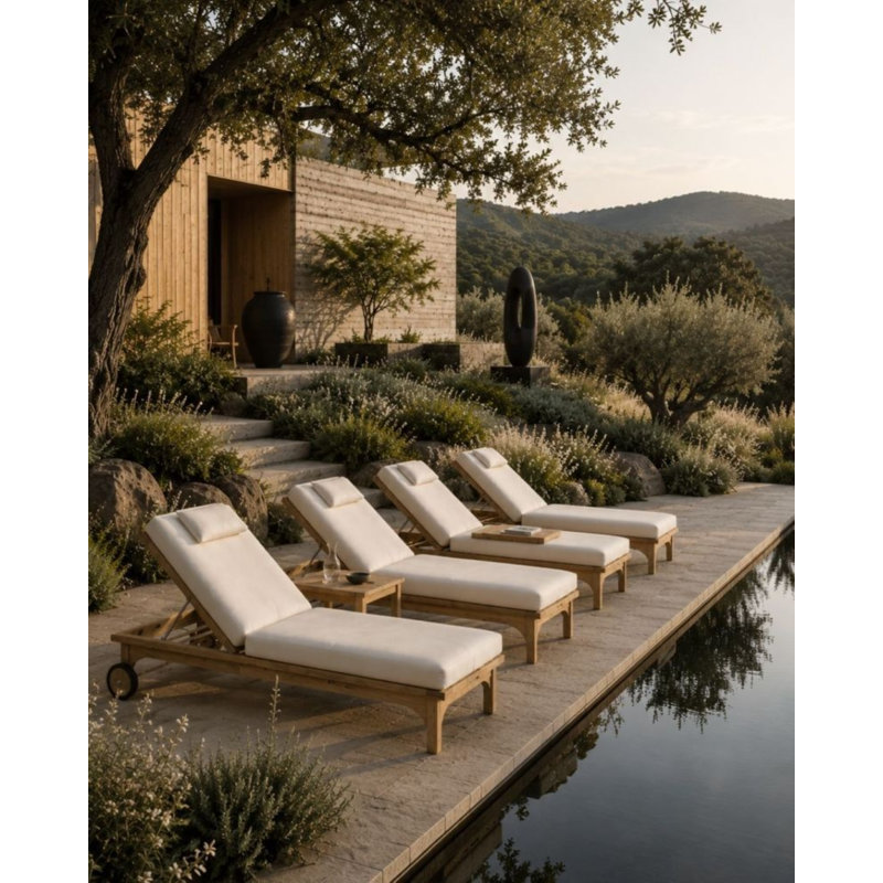 Chaise longue d'extérieur en teck Serenique