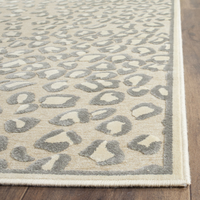 Jgor Performance Animal Print Rug, Rectangle 4' x 5'7"