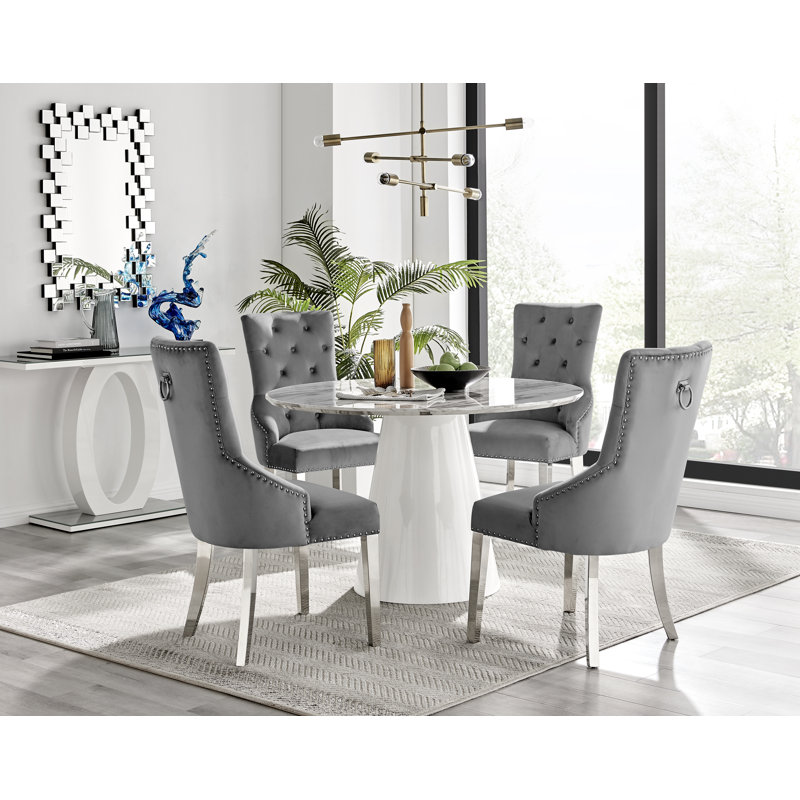 Tierra 4 - Person Dining Set