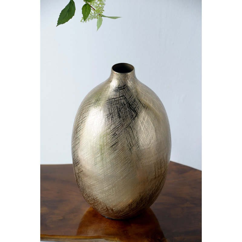 Vase de table Gold, H 13,6 po x l 8,7 po x P 8,7 po, Rayures dorées