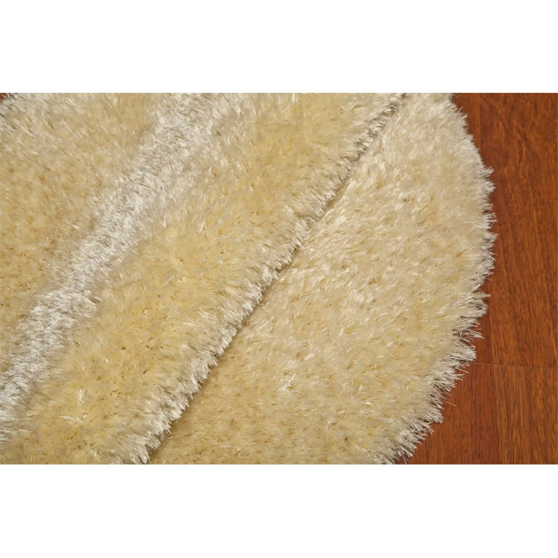 Tapis Tulisia, Rond 8 pi 2 po