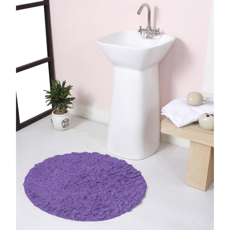 Taki Cotton Round Bath Rug, 22" Round, Purple