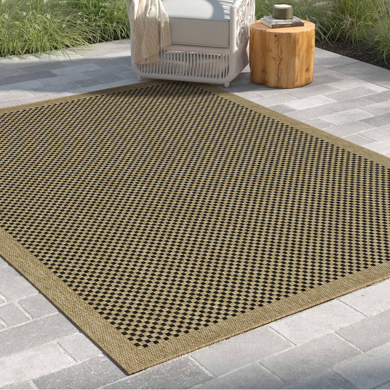Indoor/Outdoor Area Rug, Rectangle 7'10" x 10'3", Natural/Black