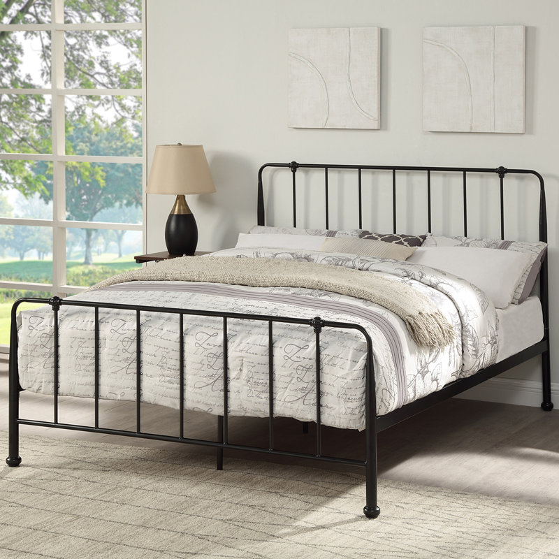 Katha Metal Bed, Kingsize (5')