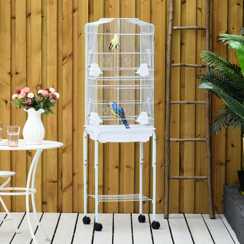 Cage à oiseaux 60 po d'intérieur en métal blanc avec support amovible. Spacieuse pour les petits perroquets et les oiseaux. Options d'accès pratiques. Fabrication. Nettoyage facile. Cage à roues silencieuse portative, blanche. Perroquets perroquets.