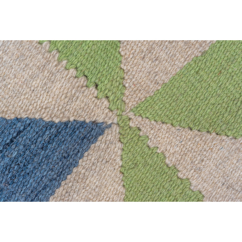 DE888CDC9FE1450ABC4B478DF210F5FC Kilim