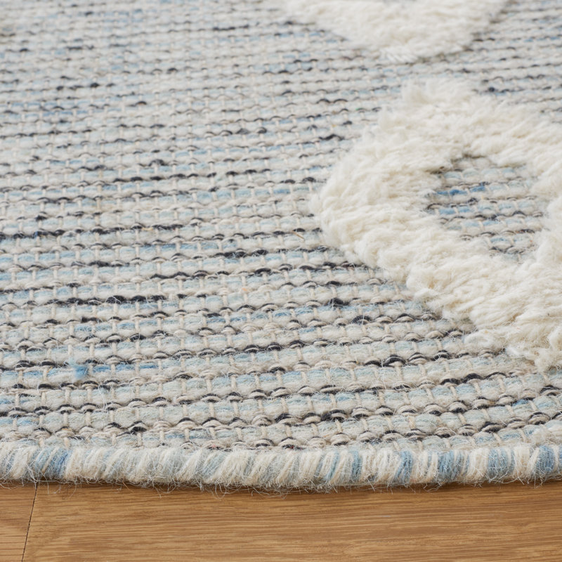 Vermont Hand Loomed Wool/Cotton Southwestern Rug in Blue/Ivory, Round 6'