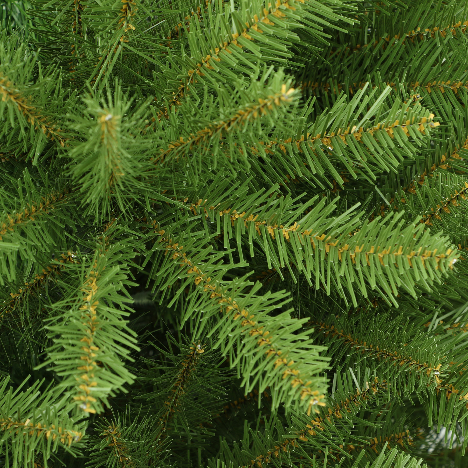 Artificial Christmas Tree, 6' H