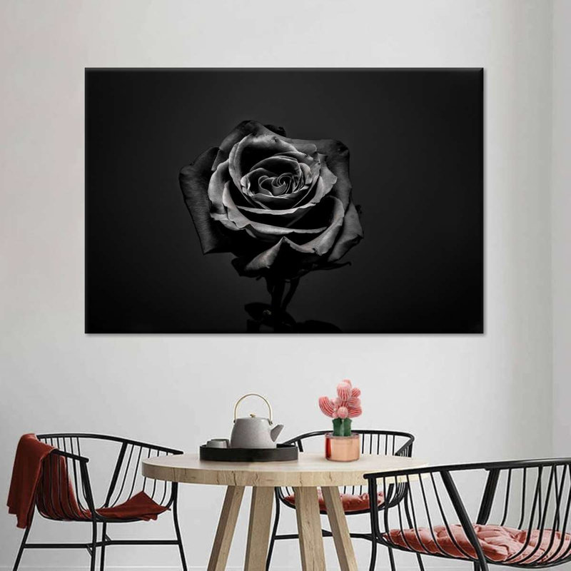 «Black Rose», reproduction sur toile, H 8 po x l 12 po x P 1 po