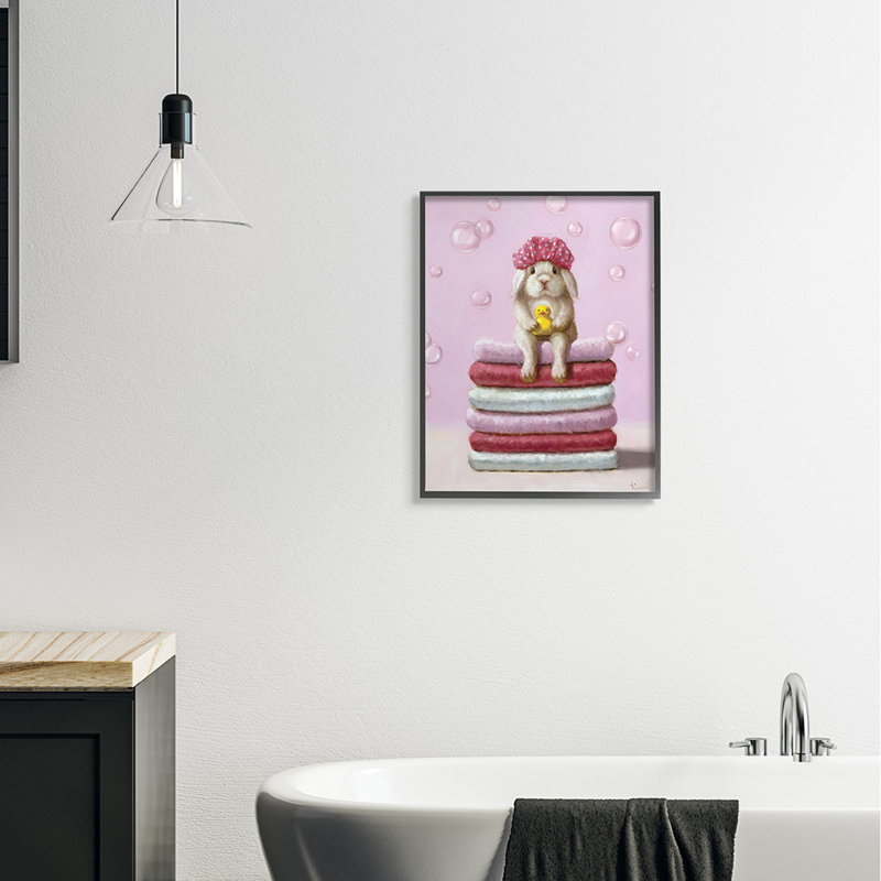 Joli bébé lapin sur les serviettes de bain, bulles de savon par Lucia Heffernan - impression, Estampe numérique Farmhouse