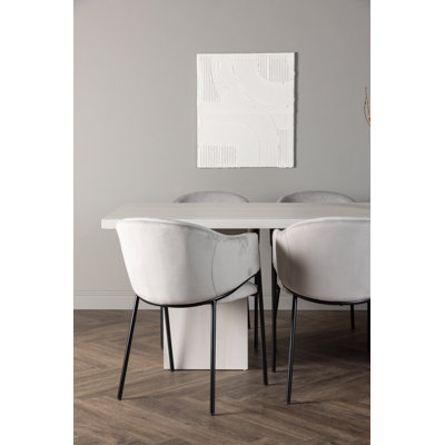 Glenloft 6 - Person Dining Set
