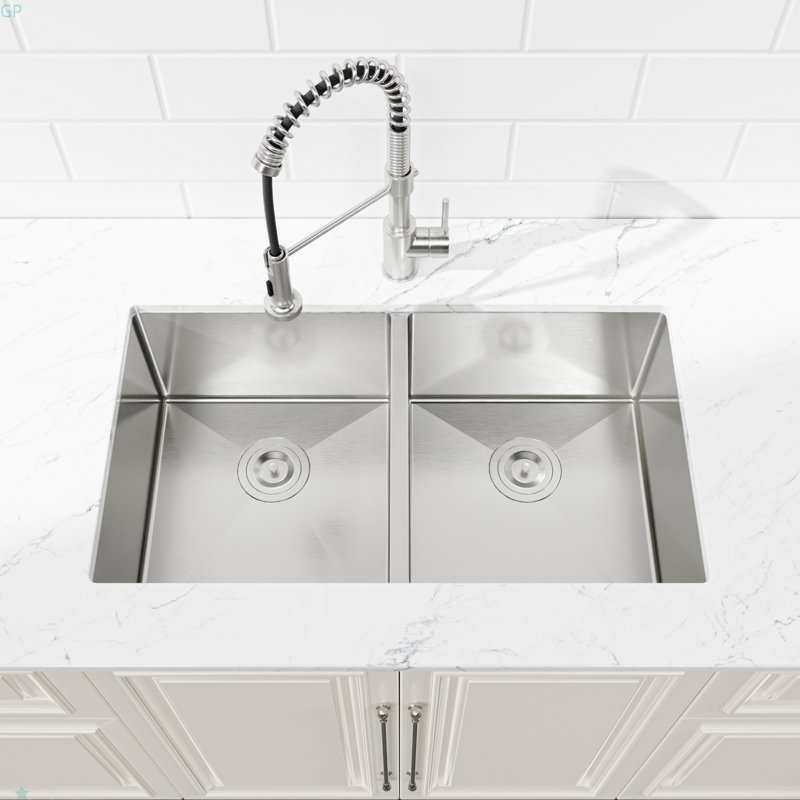 Évier de cuisine encastré 33 po x 19 po à double cuve, lavabo encastré à la main brossé (évier seulement)