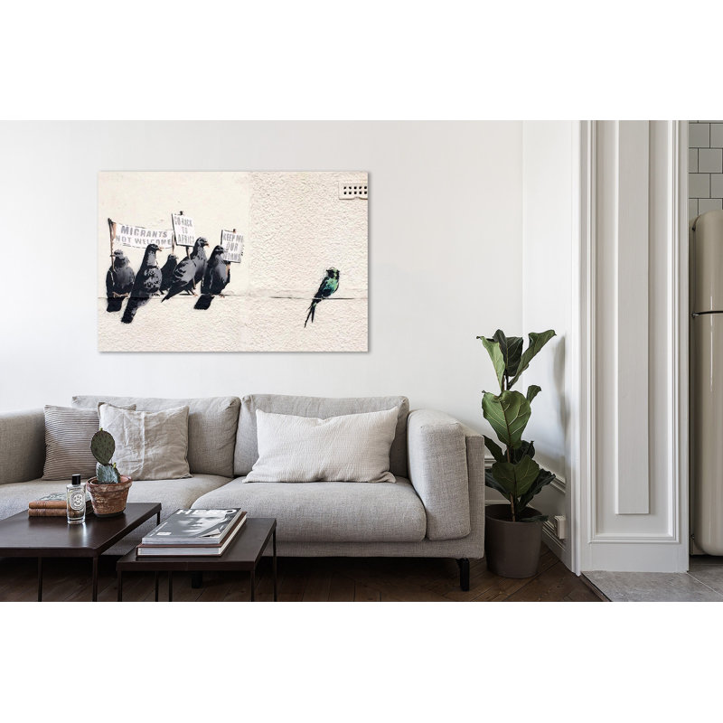 «L'immobilier» par Banksy, impression sur toile tendue, H 12 po x l 18 po x P 1,5 po