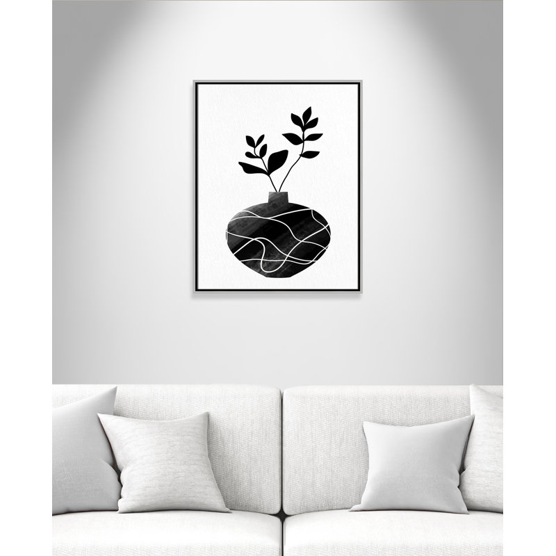 «Black Vase I Print» par Kimberly Allen, Toile argentée avec cadre flottant, Pas de tapis, H 29,5 po x l 23,5 po x P 2 po