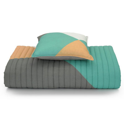 Geometric 2 Piece Bedding Set