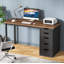 Bureau d'ordinateur 47 po avec 5 tiroirs et armoire réversible, bureau rustique brun et noir avec rangement, table d'écriture moderne pour petits espaces