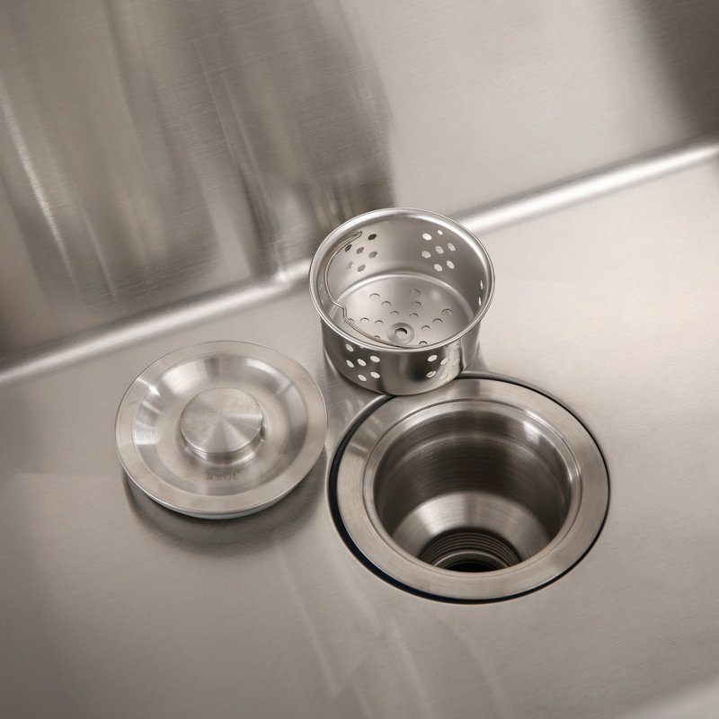 Évier de lavage 24 po en acier inoxydable avec tuyaux de robinet et tête de drain seulement