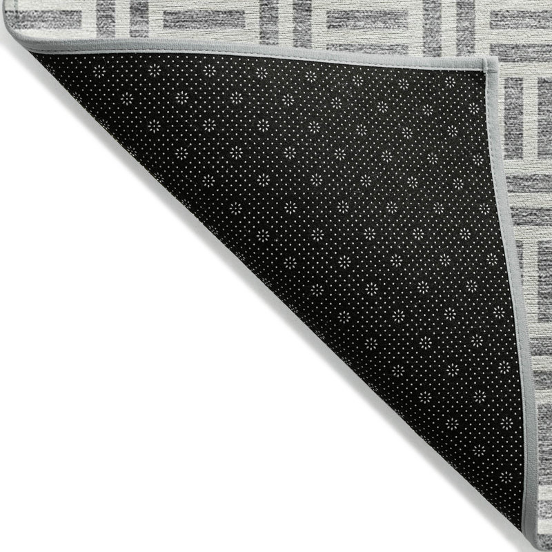 Gray Geometric Washable Synthetic Indoor/Outdoor Rug 2'6" x 3'10"