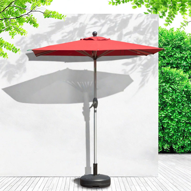 Parasols de terrasse modernes et ajustables, toile en aluminium rouge brique avec manivelle.