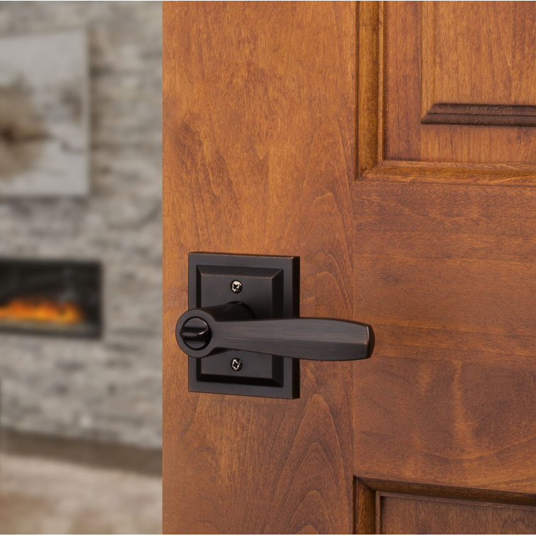 Torrey Pines Low Profile Keyed Entry Lever Featuring SmartKey