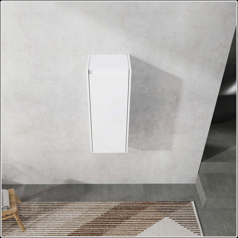 Armoire de salle de bain innovante avec portes à fermeture en douceur et fixation peu encombrante