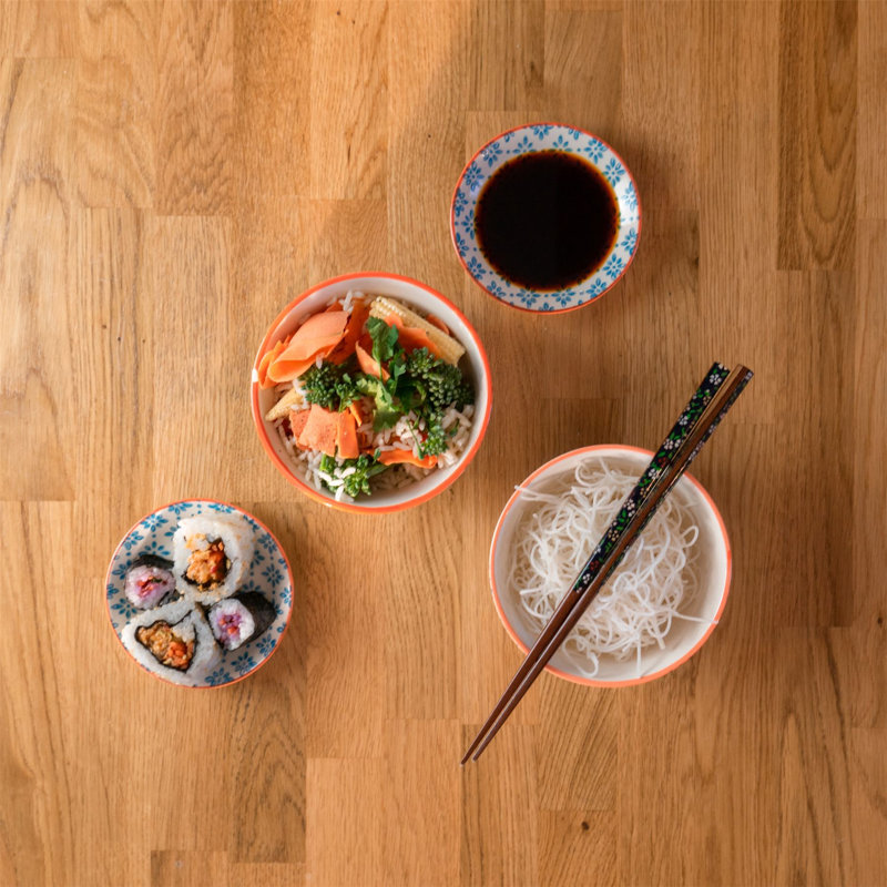 Nicola Spring - Hand-Printed Rice Bowls
