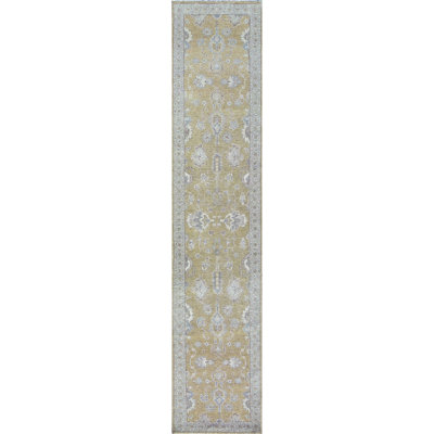 Tapis chameau et ivoire noué à la main de haute qualité